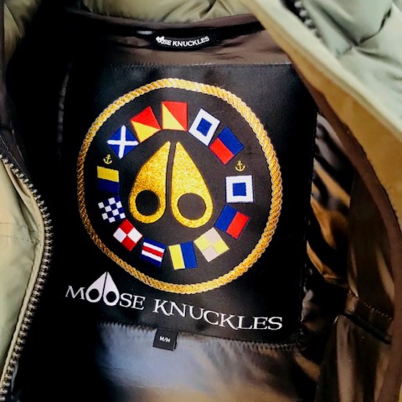 *New* Women's Moose Knuckles Down Jacket